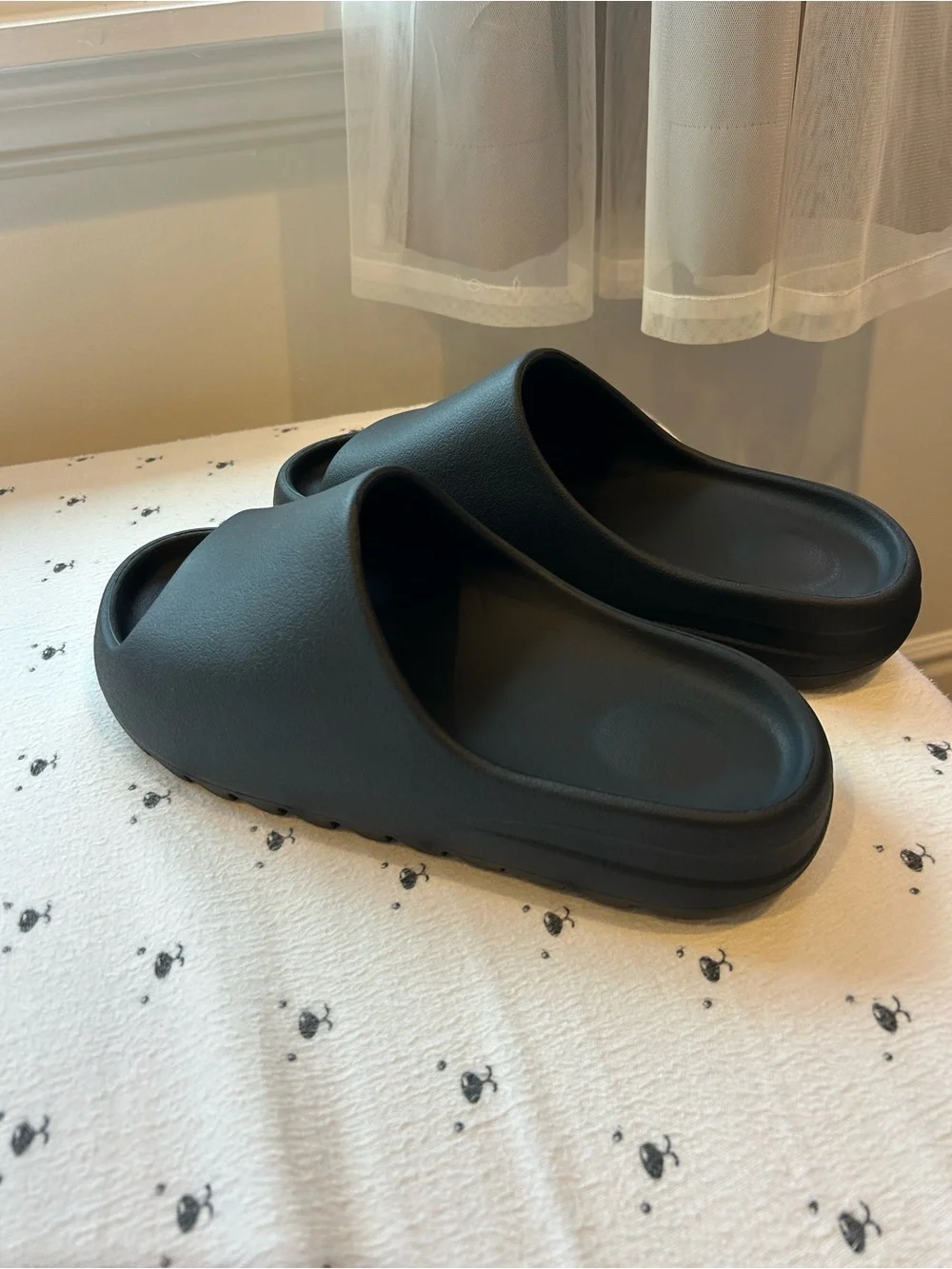 Yeezy Black Foam Slide Sandals
